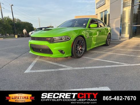 Used 2017 Dodge Charger SRT w/ Harman/Kardon Audio Group image 3