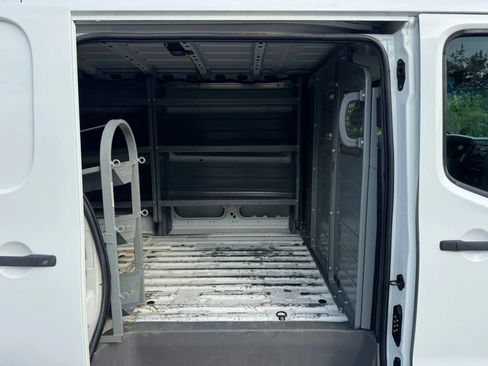 Used 2016 Nissan NV 2500 S w/ Power Package RWD image 15