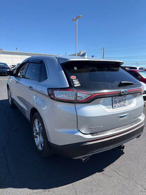 Used 2018 Ford Edge Titanium AWD/4WD image 4
