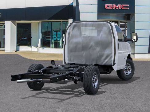 New 2025 GMC Savana 3500 w/ Power Convenience Package image 4