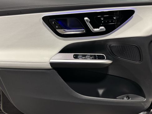 New 2026 Mercedes-Benz GLC 300 4MATIC image 11