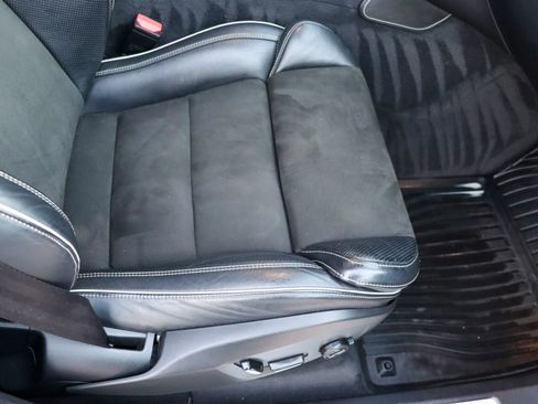 Used 2018 Volvo XC90 T6 R-Design w/ Convenience Package image 26