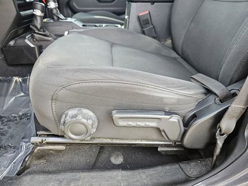 Used 2020 Jeep Wrangler Unlimited Sport S image 13