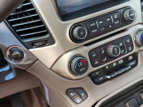 Used 2015 GMC Yukon Denali w/ Touring Package RWD image 12