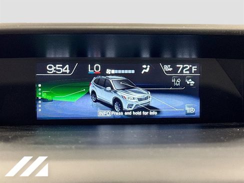 Used 2024 Subaru Forester Premium AWD/4WD image 17