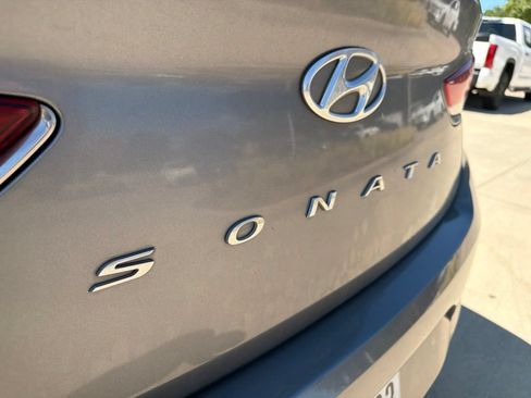 Used 2018 Hyundai Sonata SE FWD image 17
