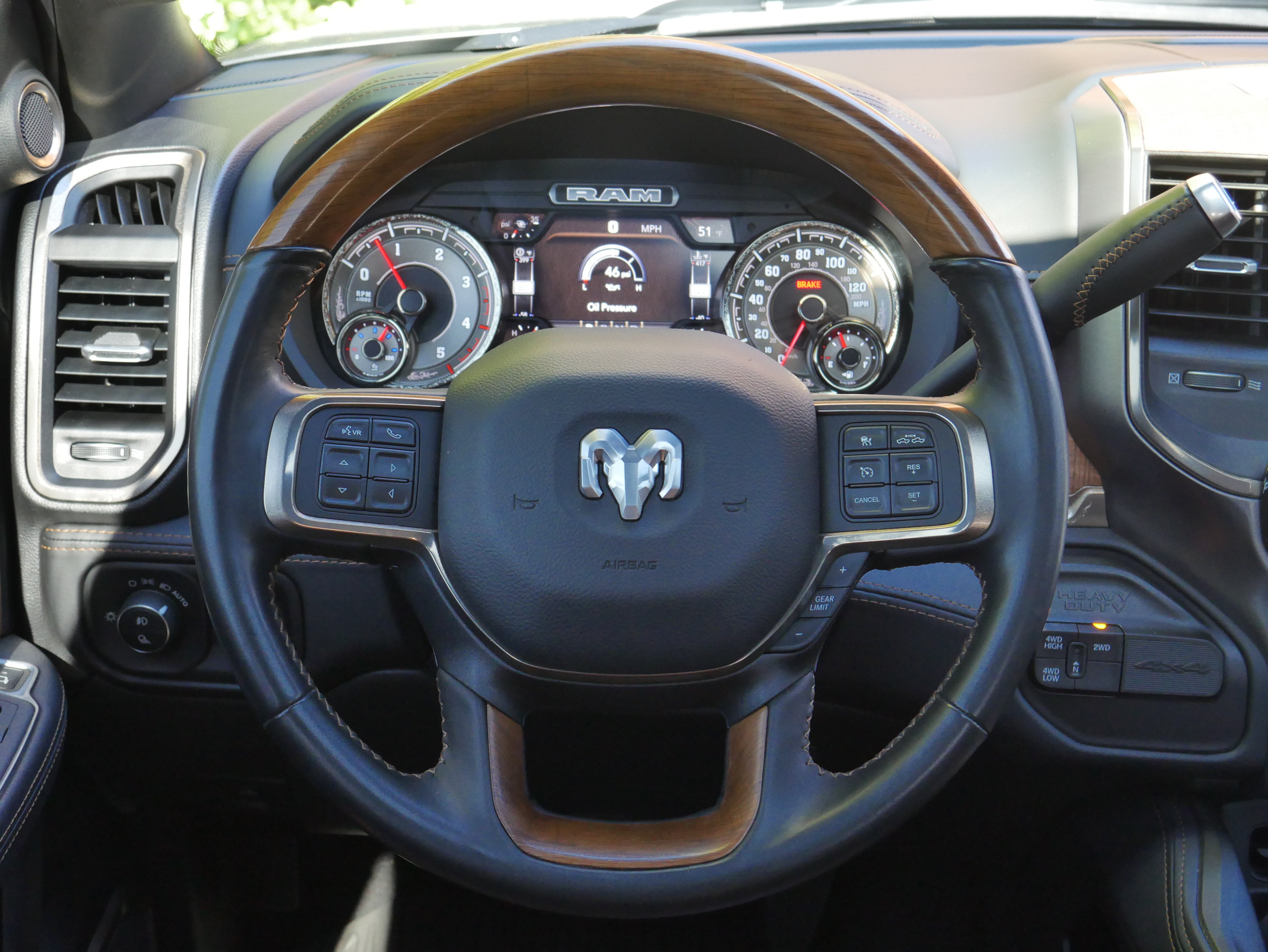 Used 2022 RAM 3500 Limited AWD/4WD image 7