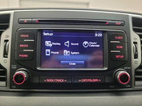 Used 2018 Kia Sportage LX FWD image 25