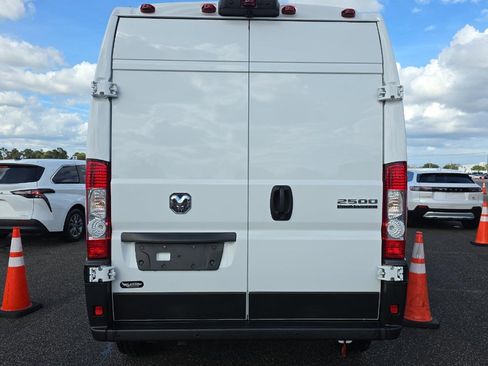 Used 2024 RAM ProMaster 2500 w/ Safety Group image 5