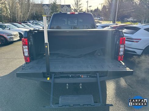 Used 2022 Ford F250 Lariat image 18