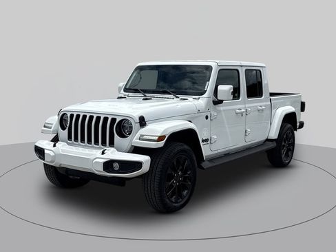 Used 2021 Jeep Gladiator Overland AWD/4WD image 7