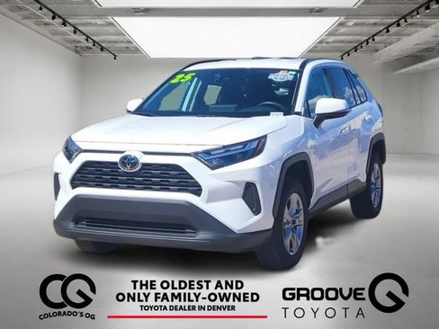 Used 2025 Toyota RAV4 XLE FWD image 1
