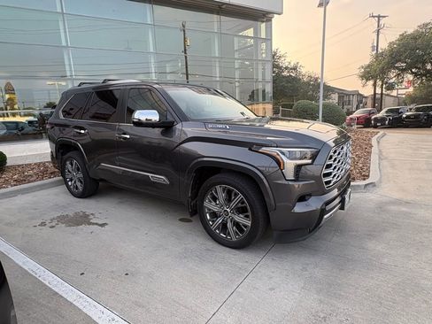 Used 2024 Toyota Sequoia Capstone AWD/4WD image 22