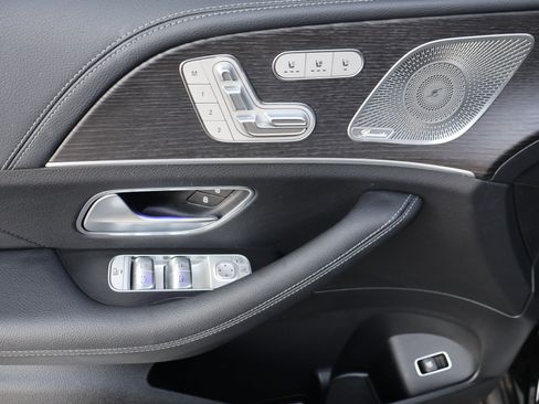 Certified 2024 Mercedes-Benz GLS 450 4MATIC image 14