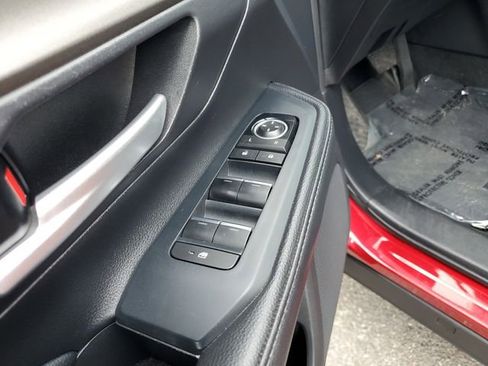 Used 2024 Toyota Grand Highlander FWD image 16