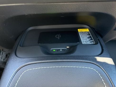 Used 2026 Toyota Corolla SE FWD image 28
