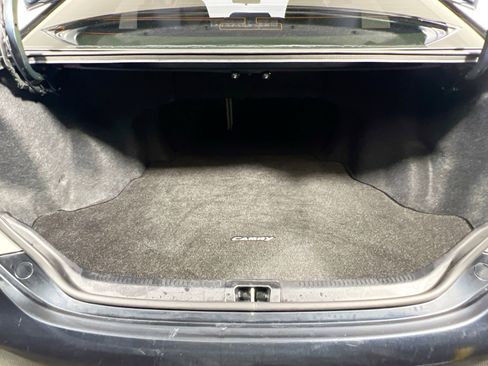 Used 2012 Toyota Camry LE image 33