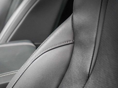 Used 2023 Acura MDX FWD w/ Technology Package image 23