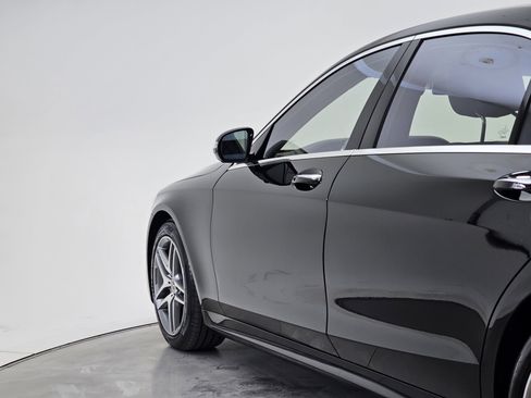 Used 2019 Mercedes-Benz S 560 S 560 image 11