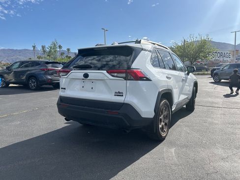 Used 2023 Toyota RAV4 AWD Hybrid image 4