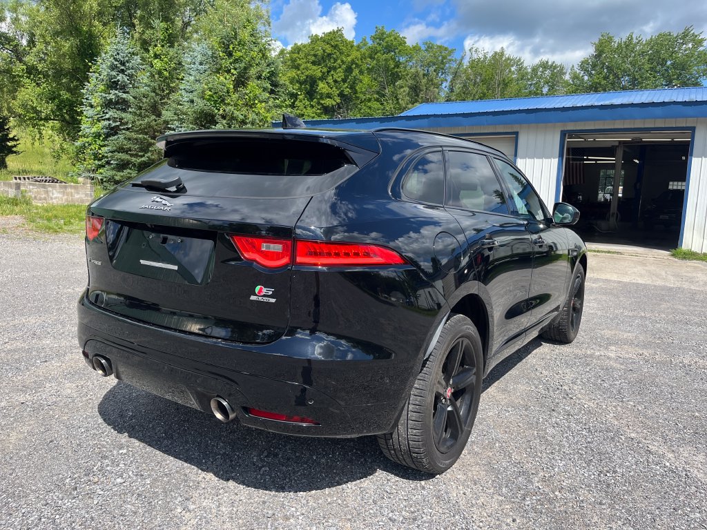 Used 2018 Jaguar F-PACE S AWD/4WD image 8