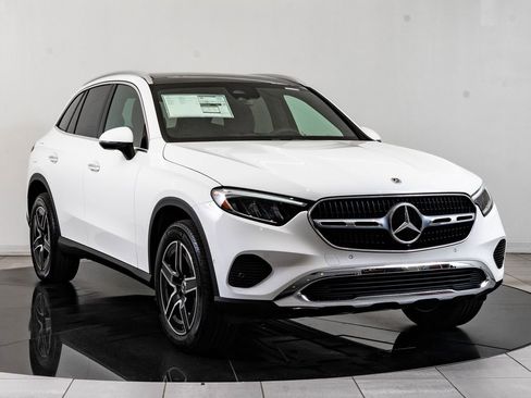 New 2026 Mercedes-Benz GLC 300 4MATIC image 12