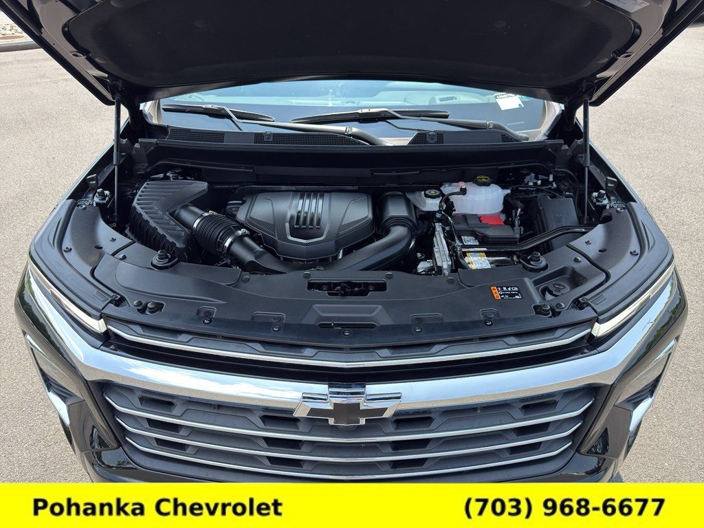 Certified 2025 Chevrolet Traverse LT w/ LPO, Floor Liner Package AWD/4WD image 31