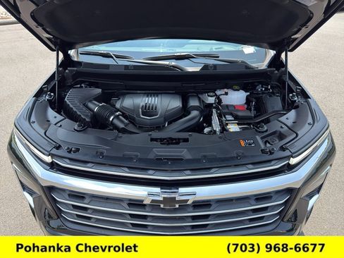 Used 2025 Chevrolet Traverse LT w/ LPO, Floor Liner Package AWD/4WD image 31