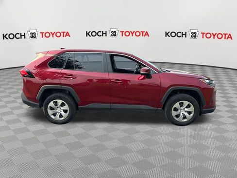 Used 2023 Toyota RAV4 LE AWD/4WD image 9