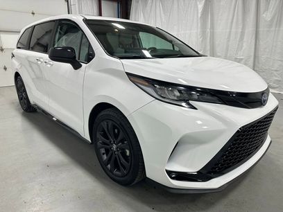 Used 2025 Toyota Sienna XSE