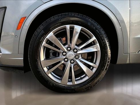 Certified 2024 Cadillac XT6 Premium Luxury w/ Technology Package image 8