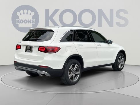 Used 2022 Mercedes-Benz GLC 300 4MATIC w/ Premium Package Lite image 11