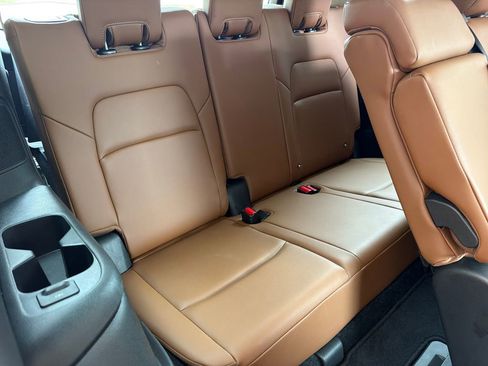 Used 2025 Nissan Pathfinder Platinum w/ Cargo Package FWD image 34
