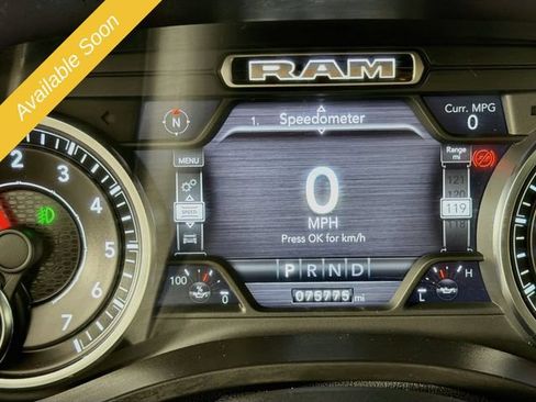 Used 2019 RAM 1500 Laramie AWD/4WD image 13