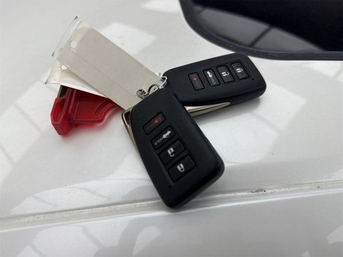 Used 2015 Lexus RC 350 image 52