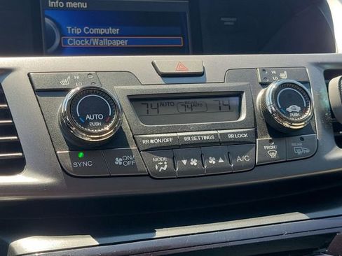 Used 2014 Honda Odyssey EX-L image 24