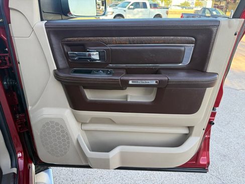 Used 2013 RAM 2500 Longhorn image 29