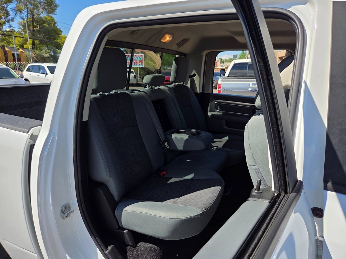 Used 2020 RAM 1500 Classic SLT w/ Luxury Group AWD/4WD image 58