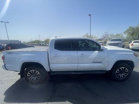 Used 2021 Toyota Tacoma TRD Sport w/ Technology Package RWD image 13