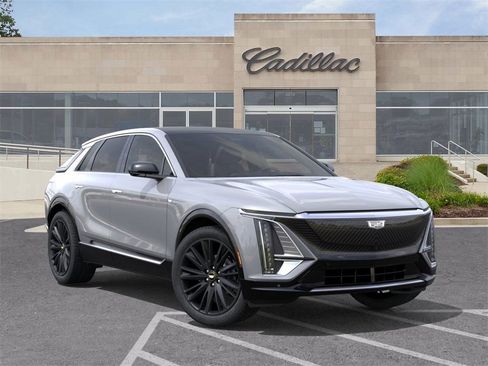 New 2025 Cadillac Lyriq Luxury image 7