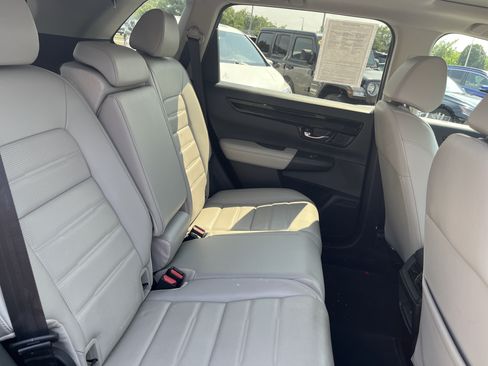Used 2025 Honda CR-V EX-L image 6
