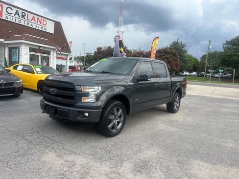 Used 2016 Ford F150 Lariat image 9
