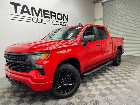 Used 2025 Chevrolet Silverado 1500 Custom w/ Turbomax Blackout Package AWD/4WD image 2