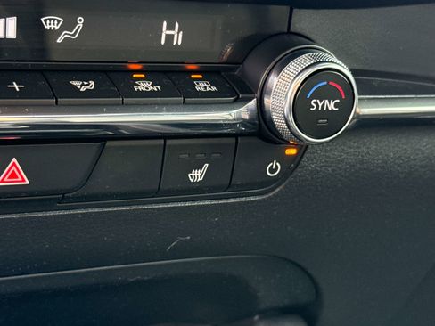 Certified 2025 MAZDA MAZDA3 s image 30