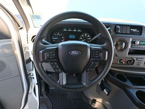 Used 2024 Ford E-350 and Econoline 350 Super Duty w/ Power Windows & Locks Group image 35