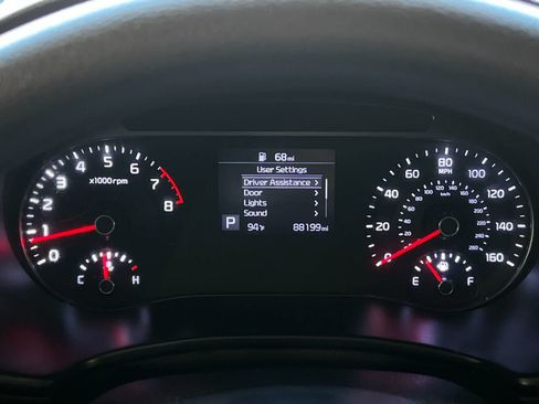 Used 2022 Kia Soul LX w/ Technology Package FWD image 24