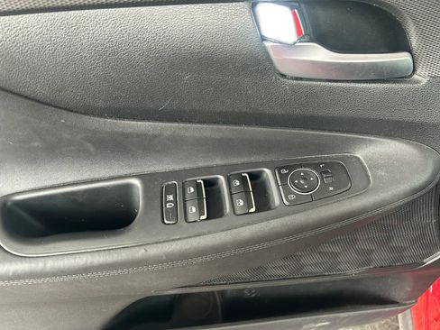 Used 2020 Hyundai Santa Fe SEL image 15