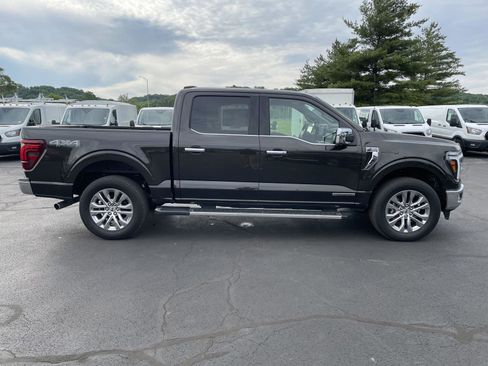 Used 2024 Ford F150 Lariat w/ Equipment Group 502A High AWD/4WD image 8