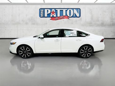 New 2026 Honda Accord Touring image 4