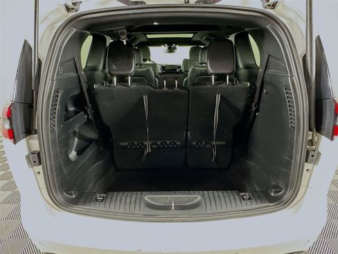 Used 2025 Chrysler Pacifica Limited FWD image 27